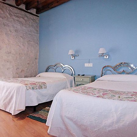 Hotel Rural Los Abuelos Montemayor de Pililla Exteriör bild