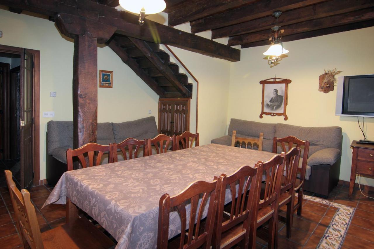 Hotel Rural Los Abuelos Montemayor de Pililla Exteriör bild